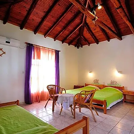 Hotel Azalea