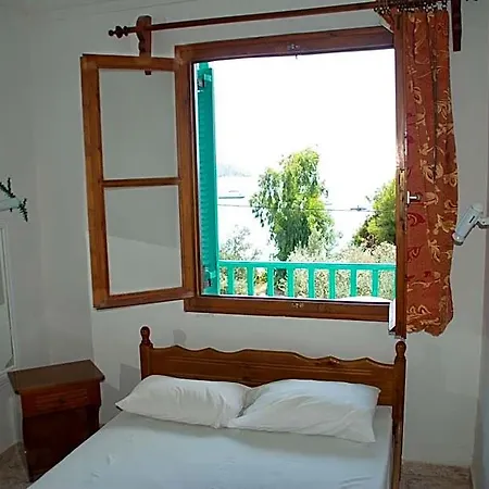 Hotel Azalea 3*